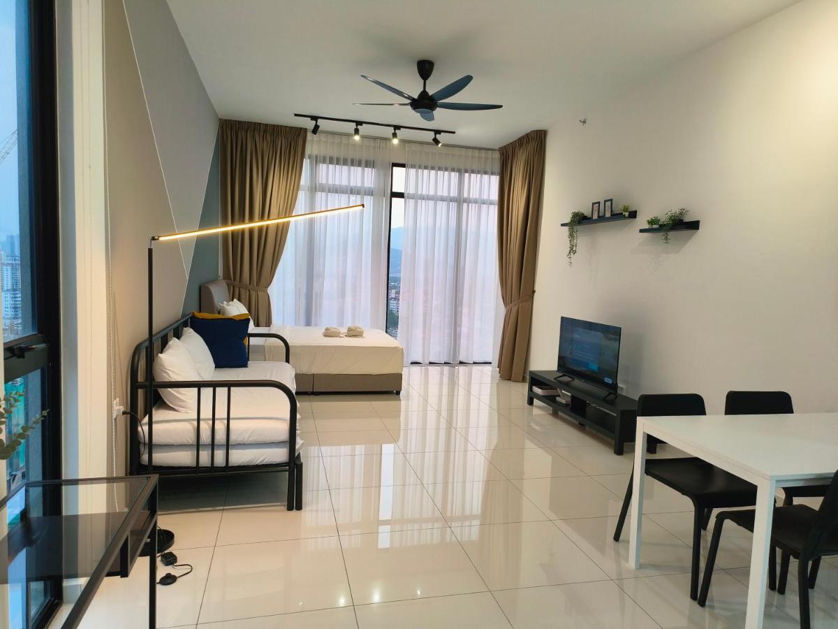 2Br Luxury Rooftop Swimming Pook Homestay@Georgetown@10Pax - 无敌美景两房民宿 Экстерьер фото